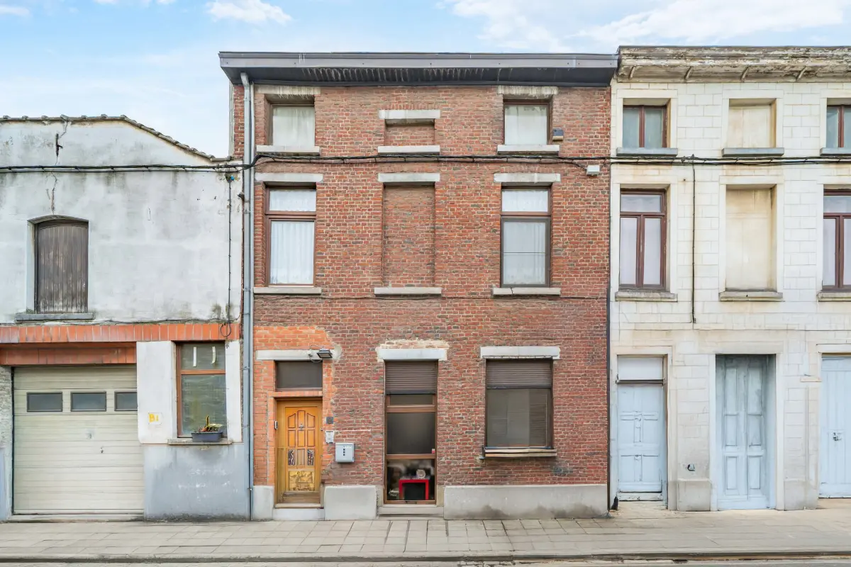 Maison à vendre à Marchienne-au-Pont 6030 40000.00€ 3 chambres 198.00m² - annonce 791972