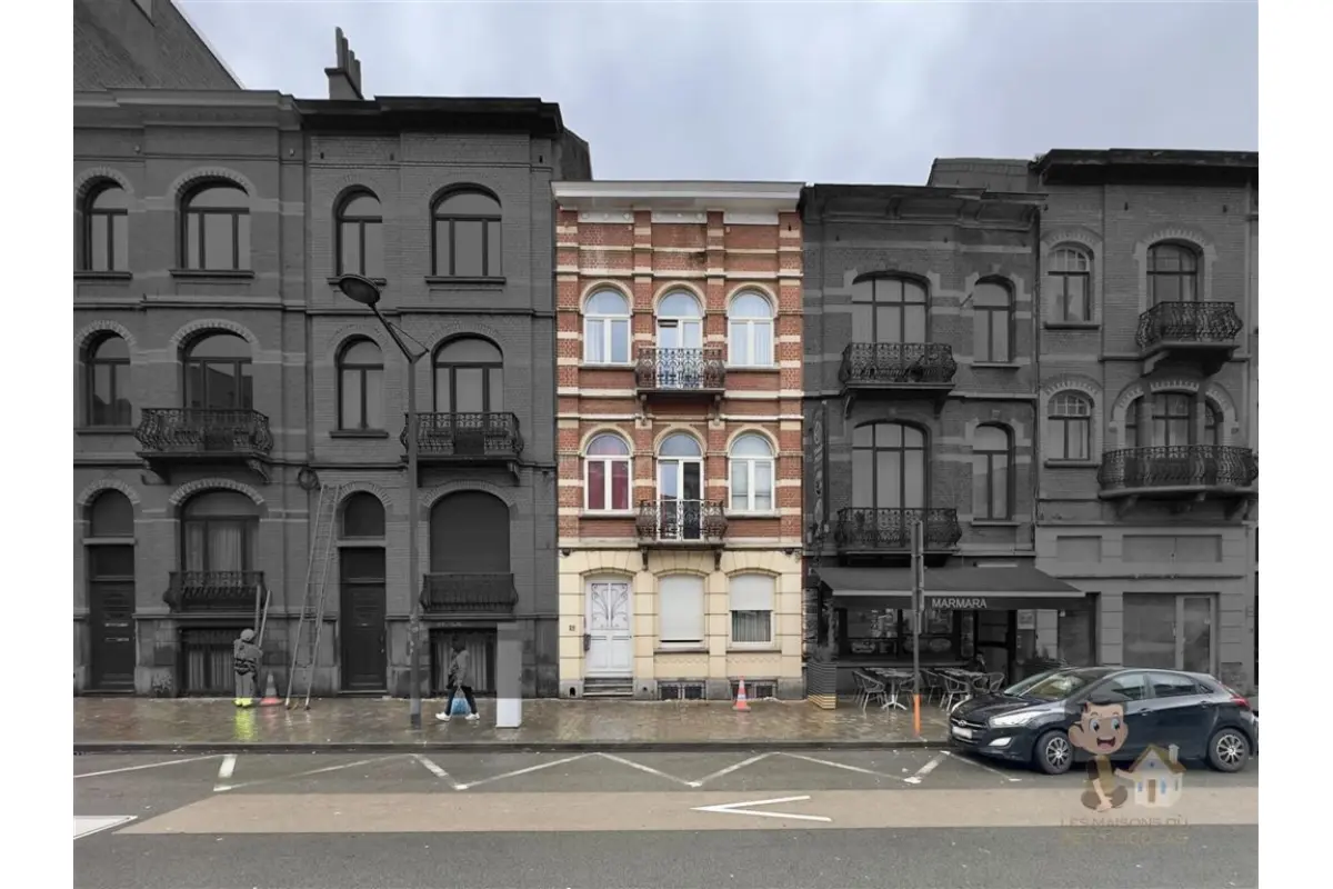 Immeuble de rapport - Immeuble à appartement à  à Schaerbeek 1030 675000.00€ 7 chambres 331.00m² - annonce 792761