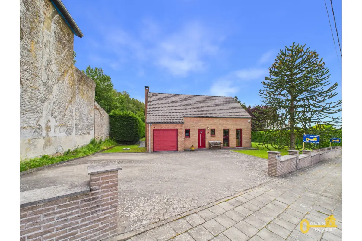 Villa à vendre à La Louvière 7100 295000.00€ 3 chambres 183.00m² - annonce 792552