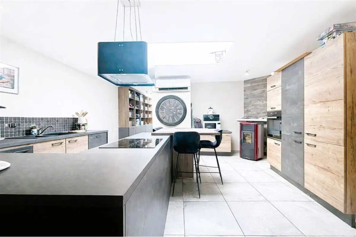 Maison à vendre à Mouscron 7700 239000.00€ 3 chambres 157.00m² - annonce 794239