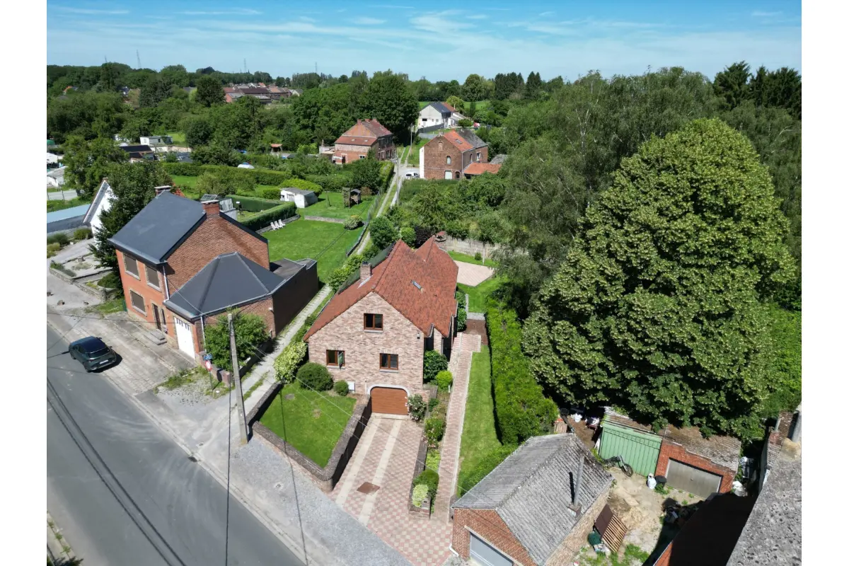 Maison à vendre à Wanfercée-Baulet 6224 329000.00€ 5 chambres 165.00m² - annonce 793063