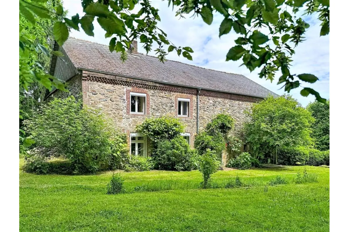 Maison à vendre à L'Escaillère 6464 300000.00€ 4 chambres 200.00m² - annonce 793994