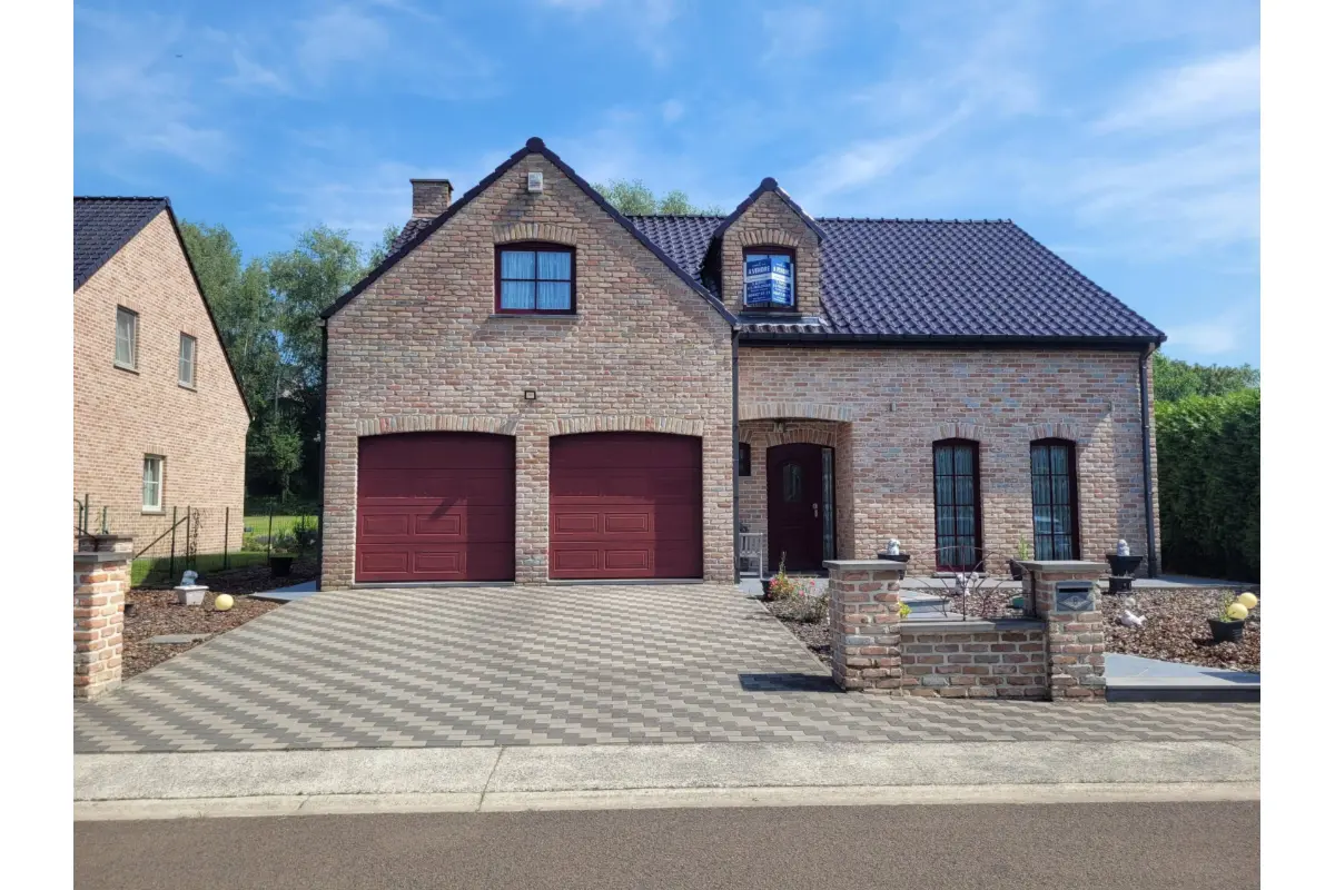 Maison à vendre à Strépy-Bracquegnies 7110 430000.00€ 3 chambres m² - annonce 793641