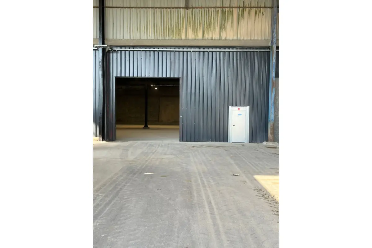 Commerce à  à Hautrage 7334 4545.00€  chambres m² - annonce 794444