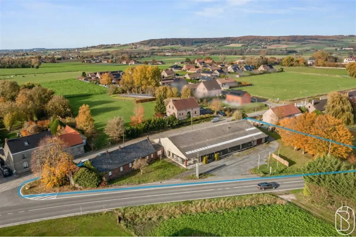 Commerce à vendre à Amougies 7750 0.00€  chambres 750.00m² - annonce 798391