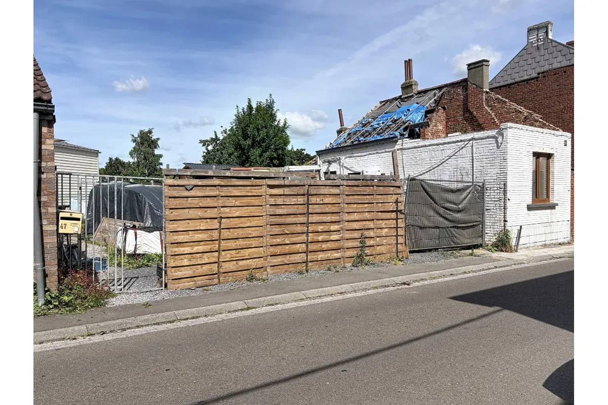 Terrain à vendre à Courcelles 6180 79000.00€  chambres m² - annonce 799337