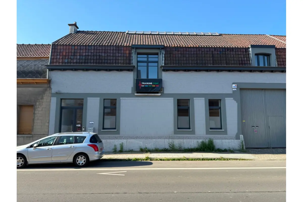 Commerce à  à Tournai 7500 950.00€  chambres m² - annonce 799590
