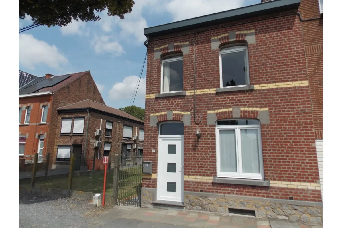 Maison à  à Maffle 7810 190000.00€ 3 chambres 105.00m² - annonce 799693