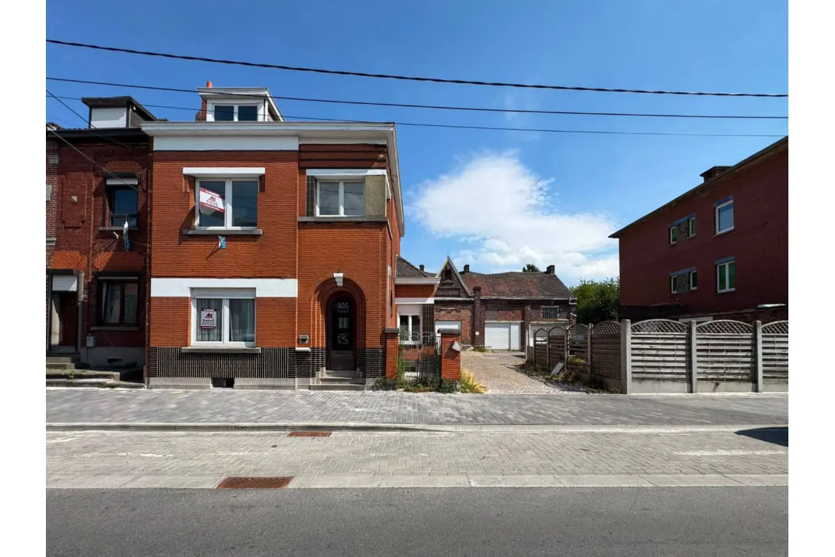 Maison à vendre à Jumet 6040 189000.00€ 3 chambres 153.00m² - annonce 800486
