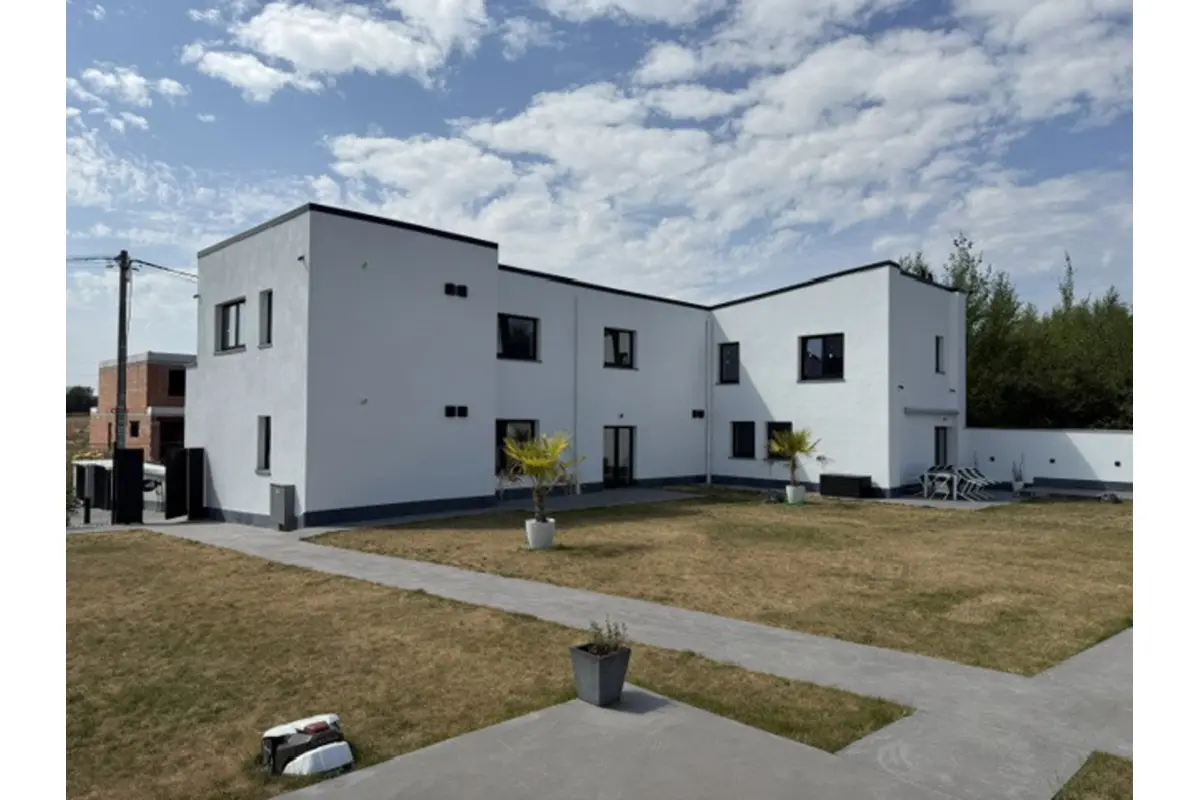 Commerce à  à Courcelles 6180 980000.00€  chambres 320.00m² - annonce 800686