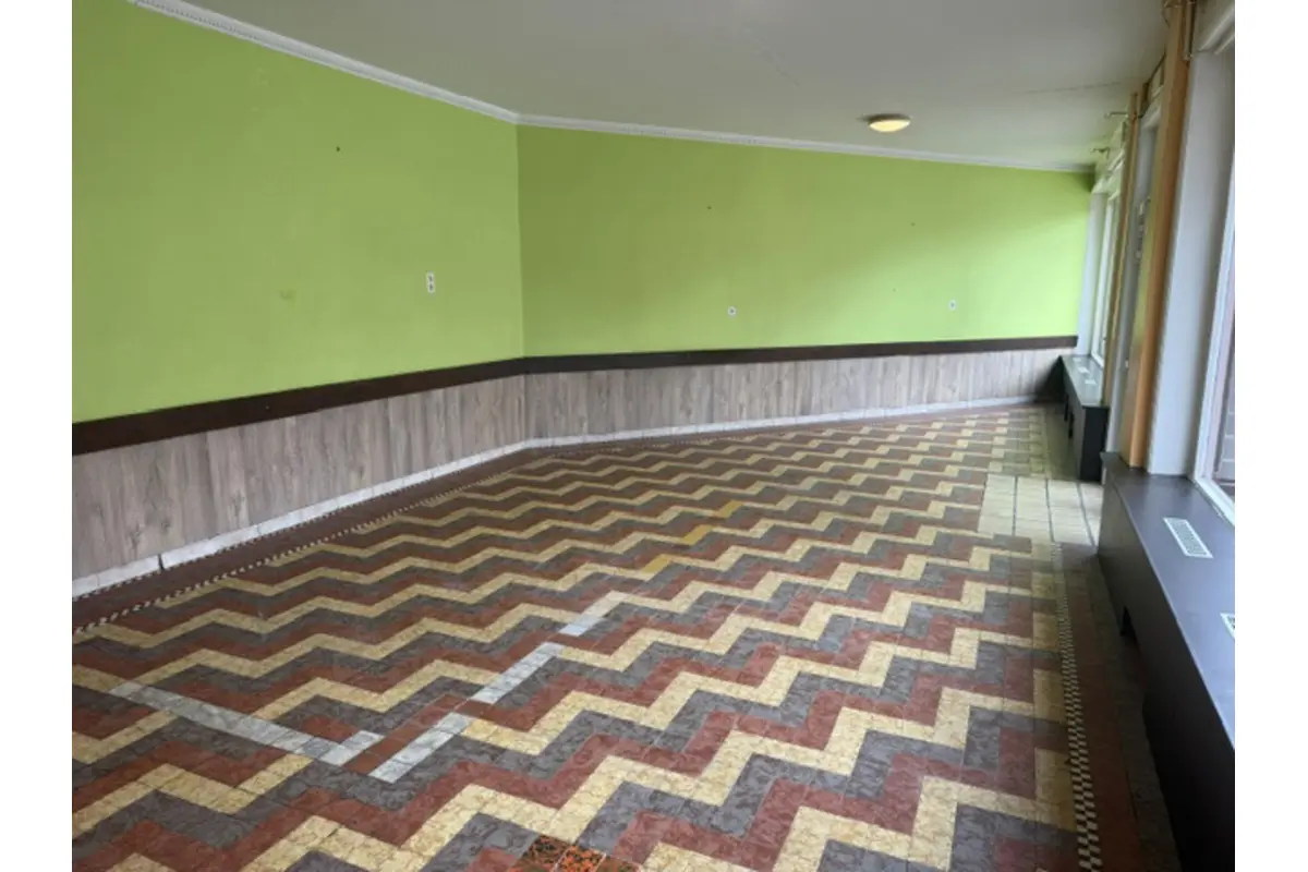 Commerce à  à Gosselies 6041 1000.00€  chambres 110.00m² - annonce 800716
