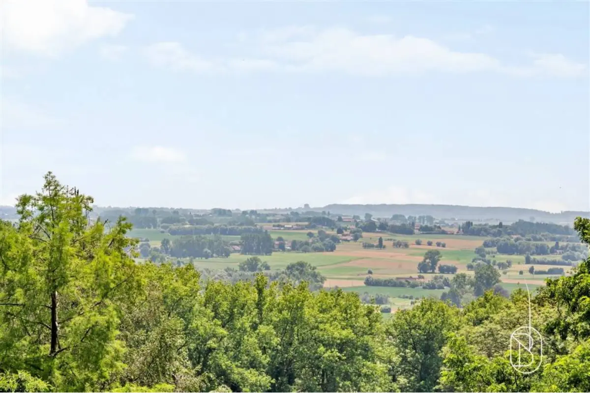 Terrain à bâtir à vendre à Mont-de-l'Enclus 7750 195000.00€  chambres m² - annonce 801022