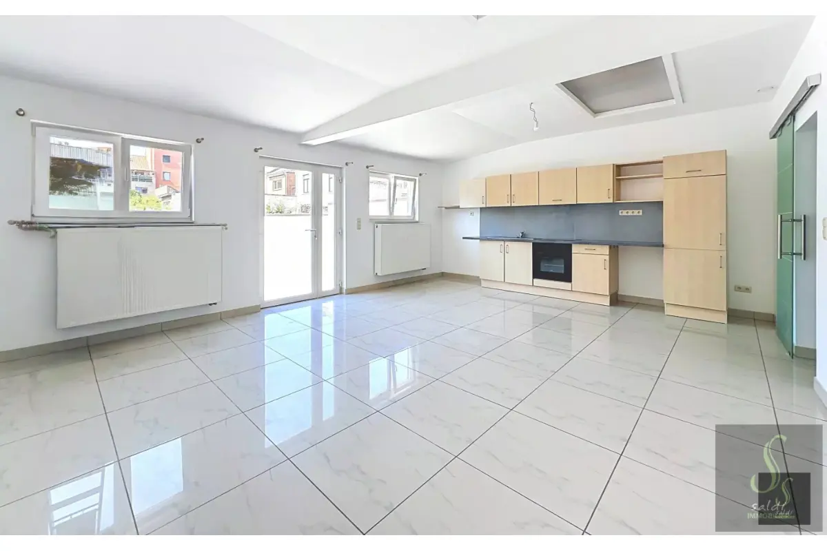 Appartement à  à Morlanwelz 7140 815.00€  chambres m² - annonce 801521