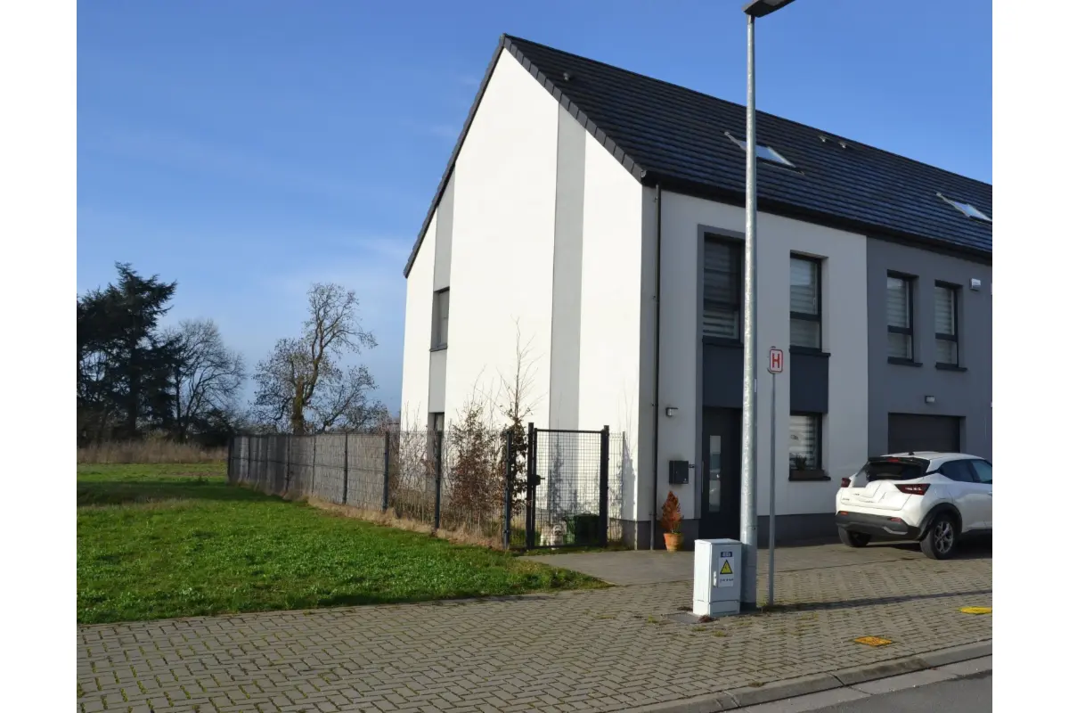 Maison à vendre à Frasnes-lez-Gosselies 6210 460000.00€ 3 chambres 256.00m² - annonce 802177