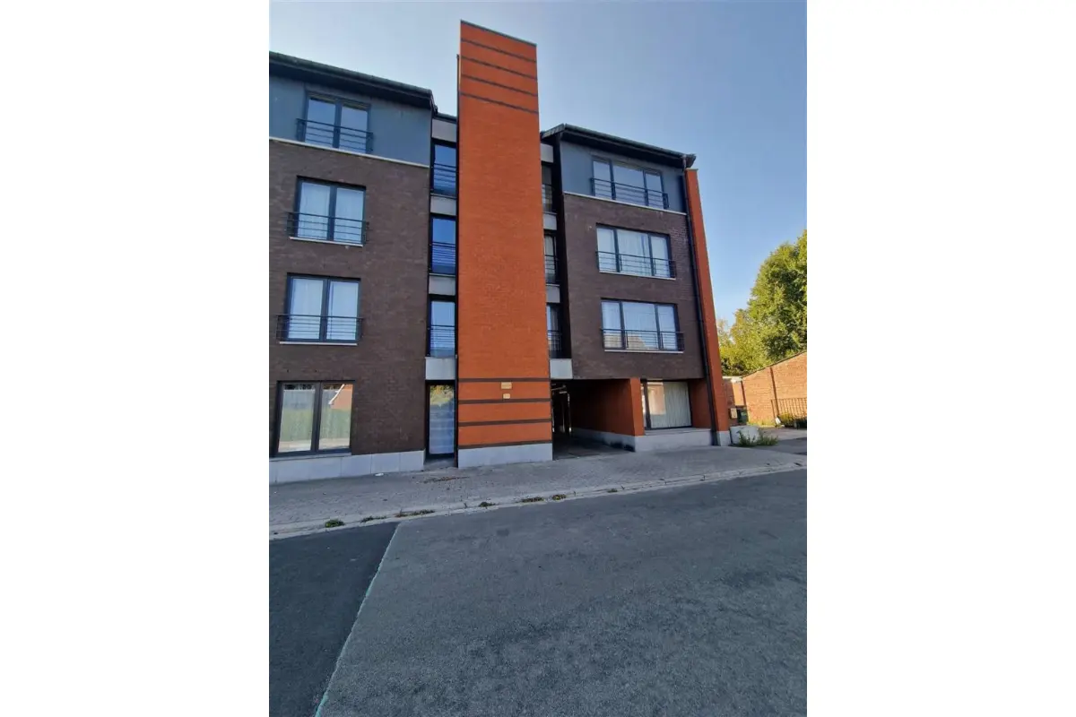 Appartement à  à Saint-Ghislain 7330 900.00€ 1 chambres 72.60m² - annonce 803977