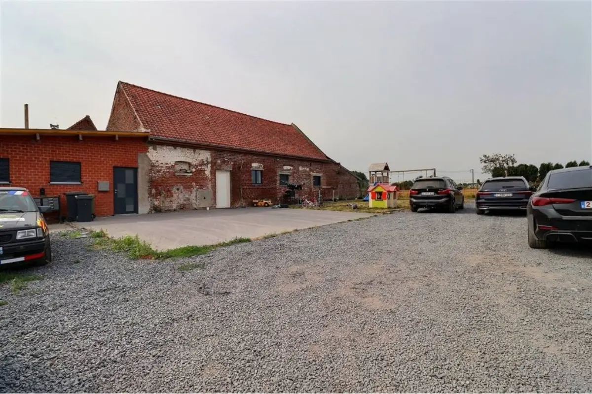 Commerce à vendre à Ploegsteert 7782 625000.00€ 3 chambres 195.00m² - annonce 804860