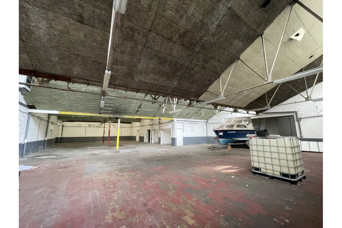 Commerce à vendre à Marcinelle 6001 179000.00€  chambres 640.00m² - annonce 807248