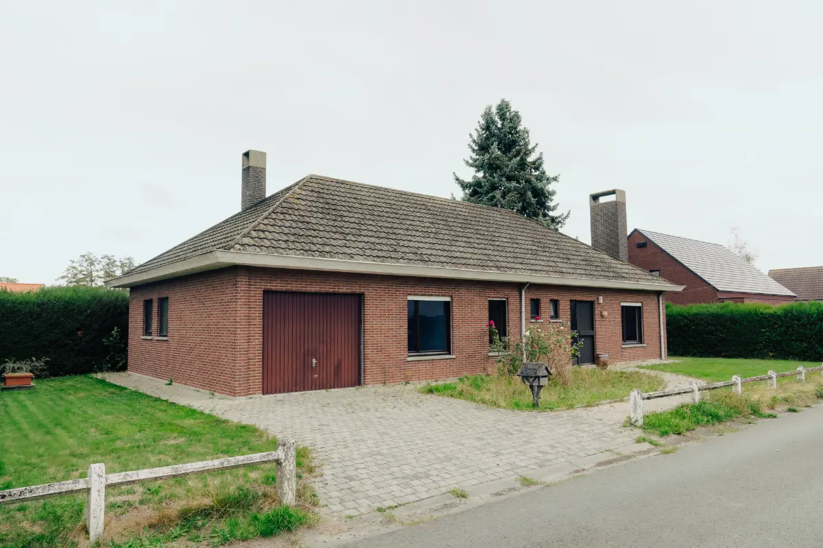 Villa à vendre à Hérinnes-lez-Pecq 7742 225000.00€ 3 chambres 115.00m² - annonce 808507