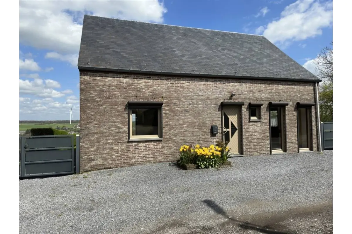 Maison à louer à Grandrieu 6470 900.00€ 2 chambres 130.00m² - annonce 809598