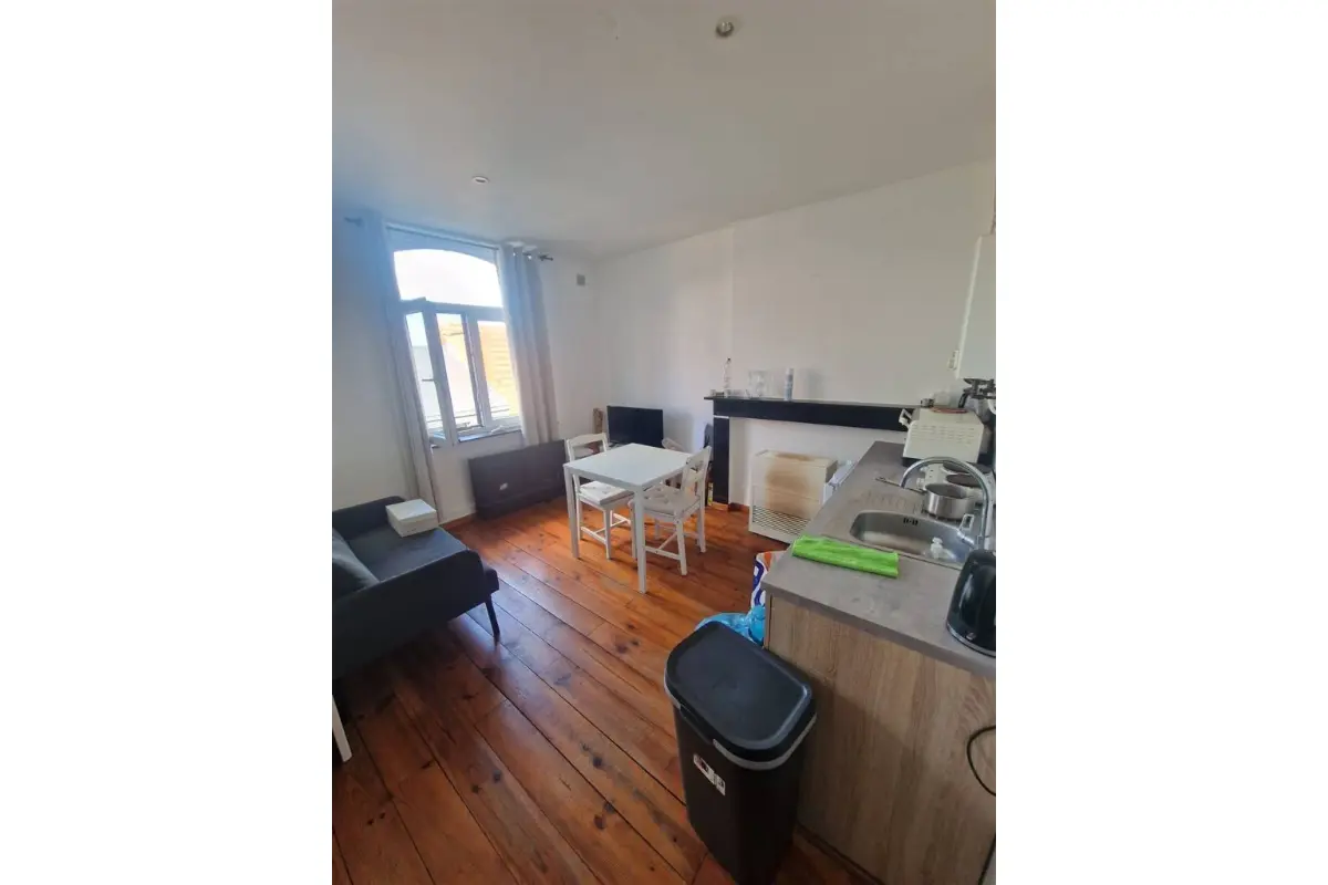 Appartement à  à Mons 7000 545.00€ 1 chambres m² - annonce 810395