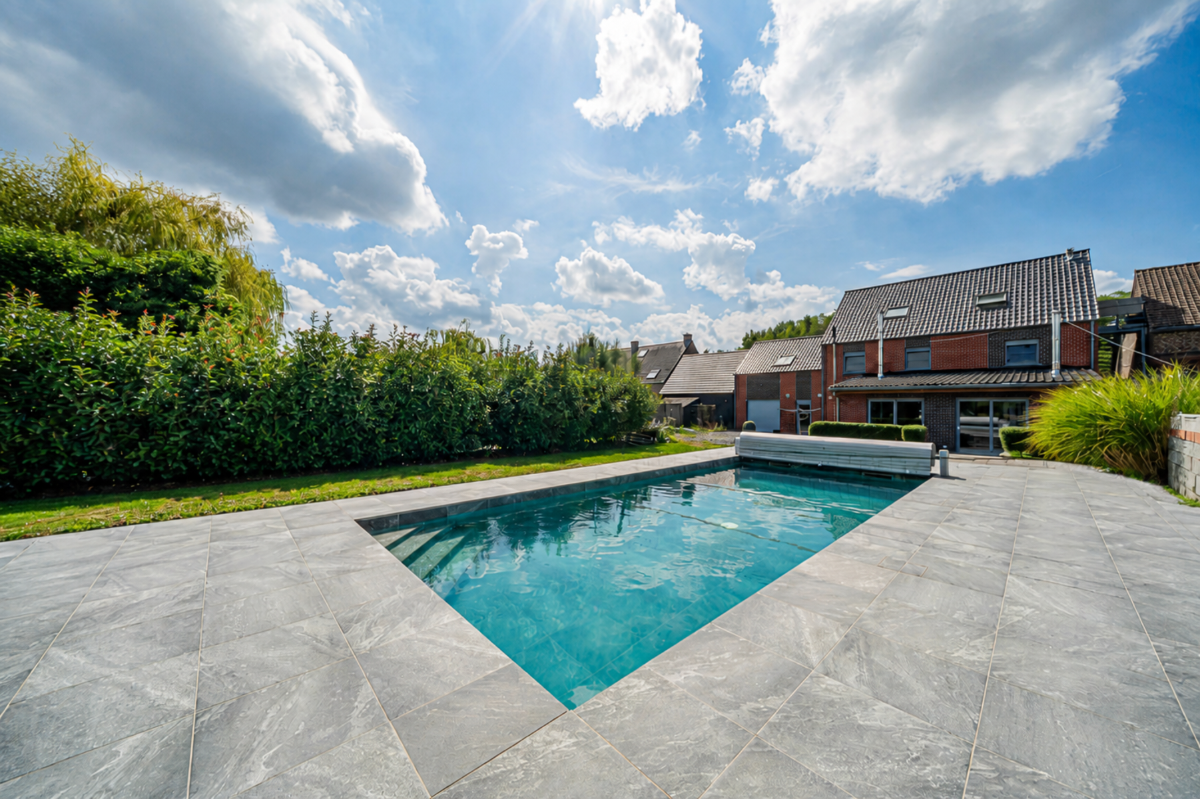 Villa à vendre à Baugnies 7604 465000.00€ 5 chambres 372.00m² - annonce 813535
