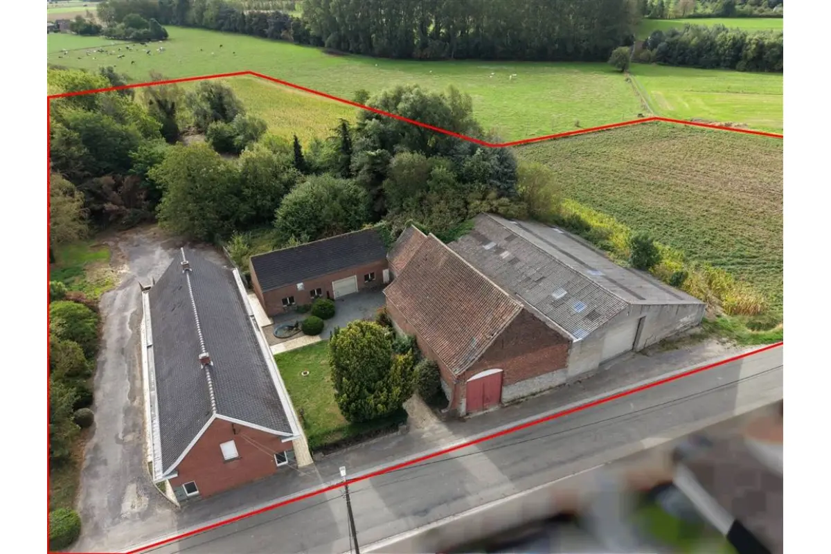 Maison à vendre à Beclers 7532 455000.00€ 3 chambres 183.00m² - annonce 814301