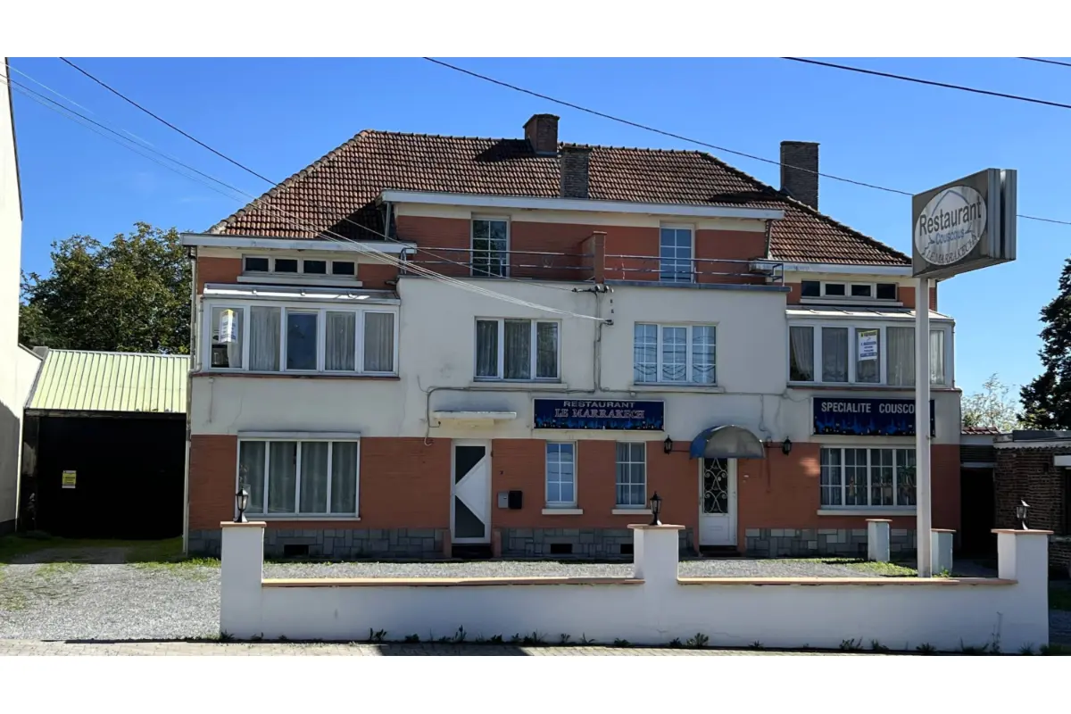 Immeuble mixte à vendre à Gozée 6534 560000.00€  chambres m² - annonce 814140