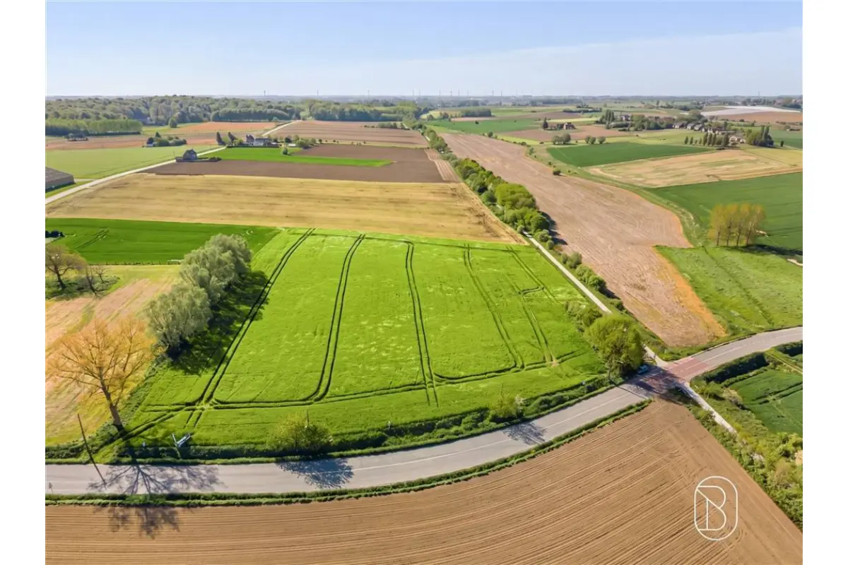 Terrain à vendre à Moustier 7911 395000.00€  chambres m² - annonce 815017
