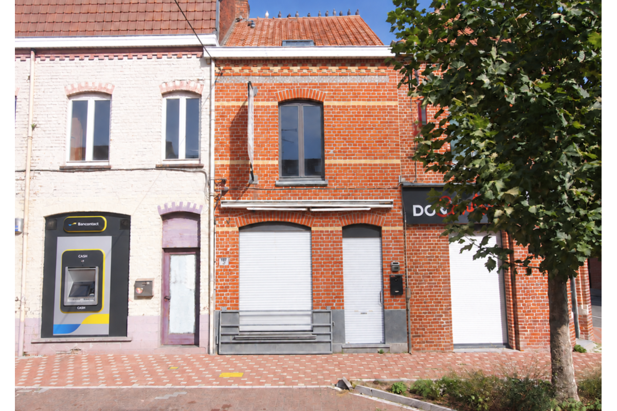 Immeuble mixte à vendre à Comines-Warneton 7780 99000.00€ 2 chambres m² - annonce 815258