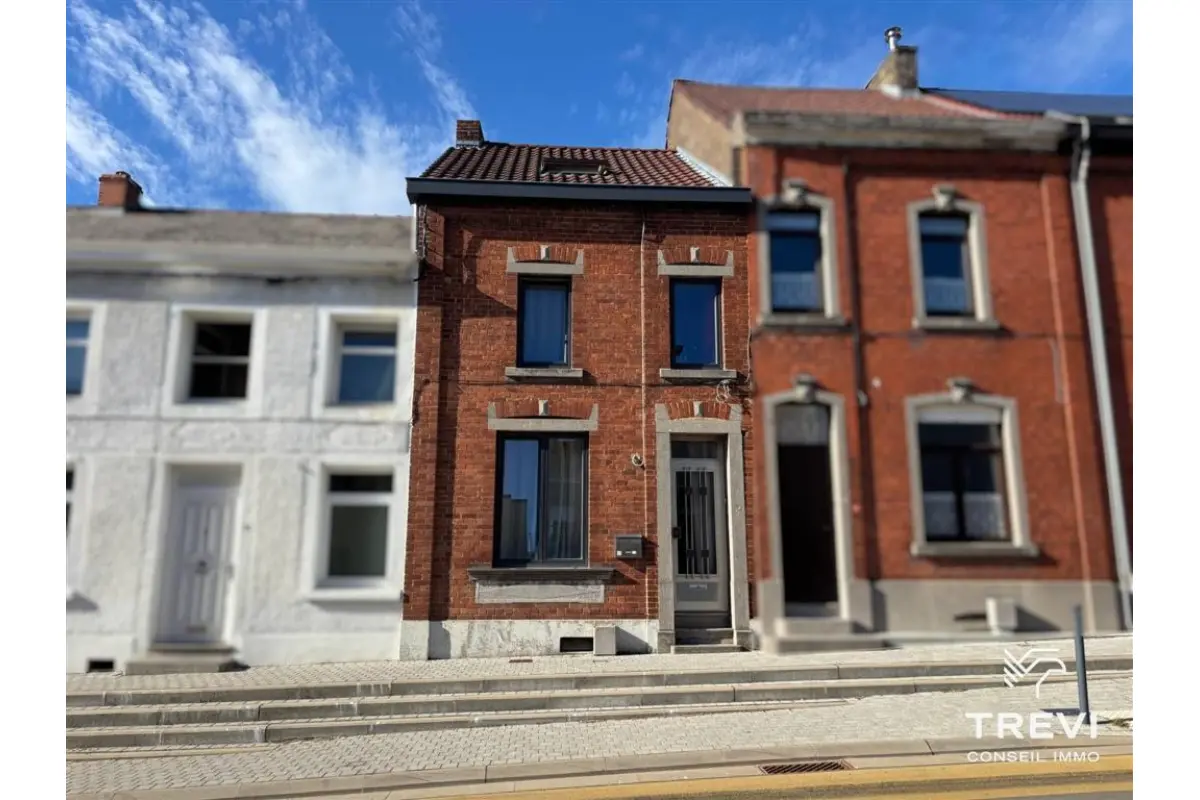 Maison à louer à Marche-lez-Ecaussinnes 7190 825.00€ 2 chambres 110.00m² - annonce 815306