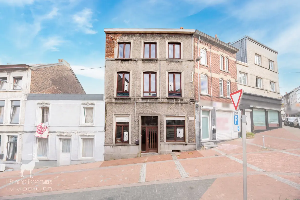 Maison à vendre à Gosselies 6041 219999.00€ 4 chambres 177.00m² - annonce 815993