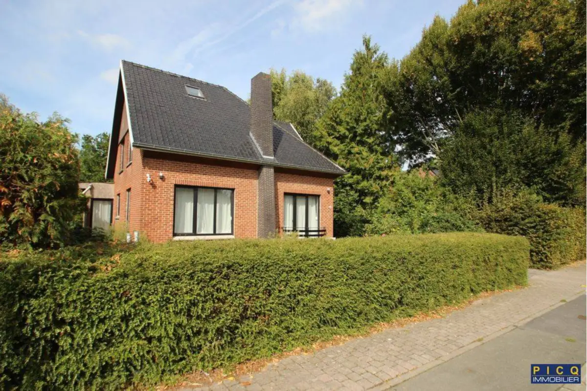 Maison à  à Tournai 7500 475000.00€ 4 chambres m² - annonce 816490