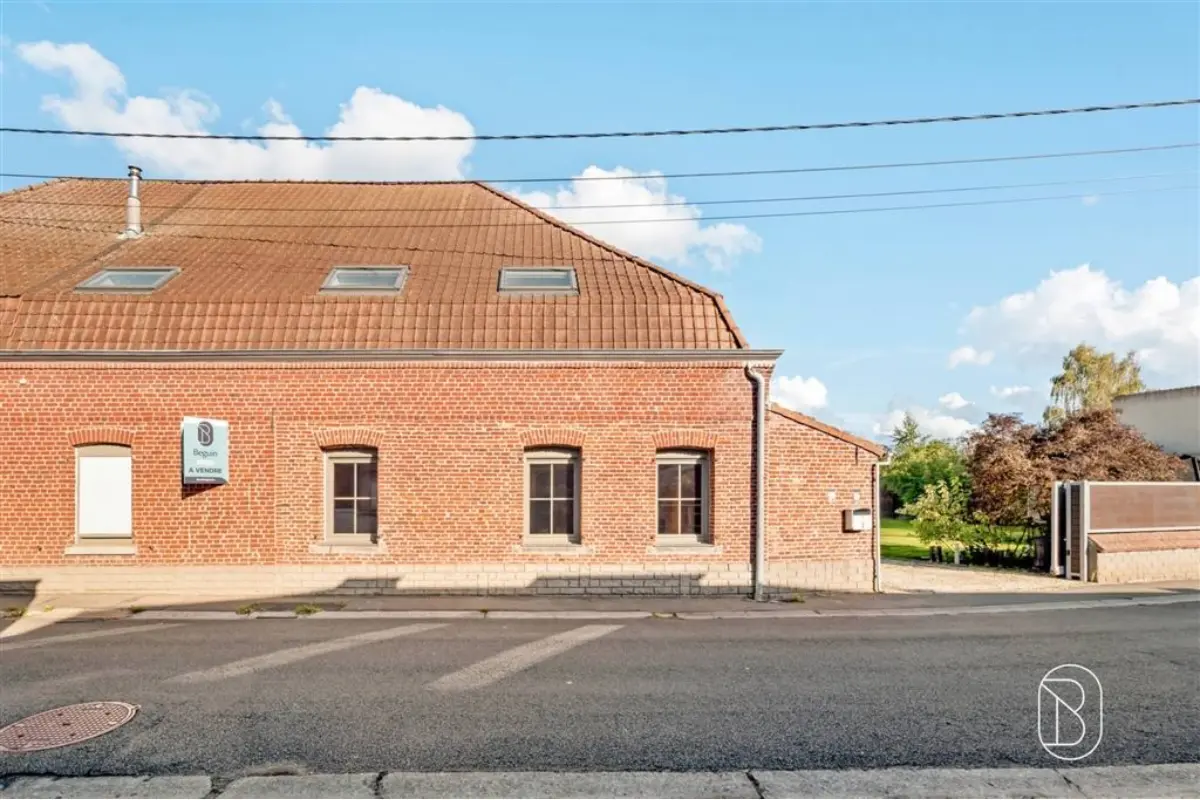 Commerce à vendre à Esplechin 7502 425000.00€ 4 chambres 288.00m² - annonce 817005