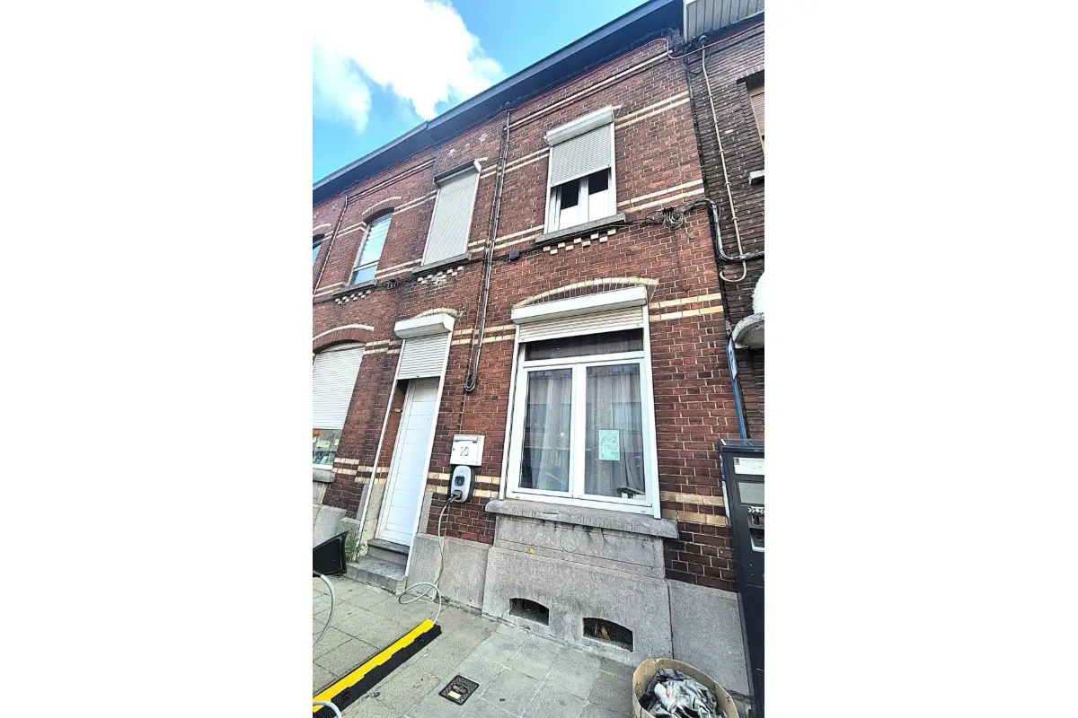 Maison à  à Charleroi 6000 255000.00€ 3 chambres 157.00m² - annonce 816570