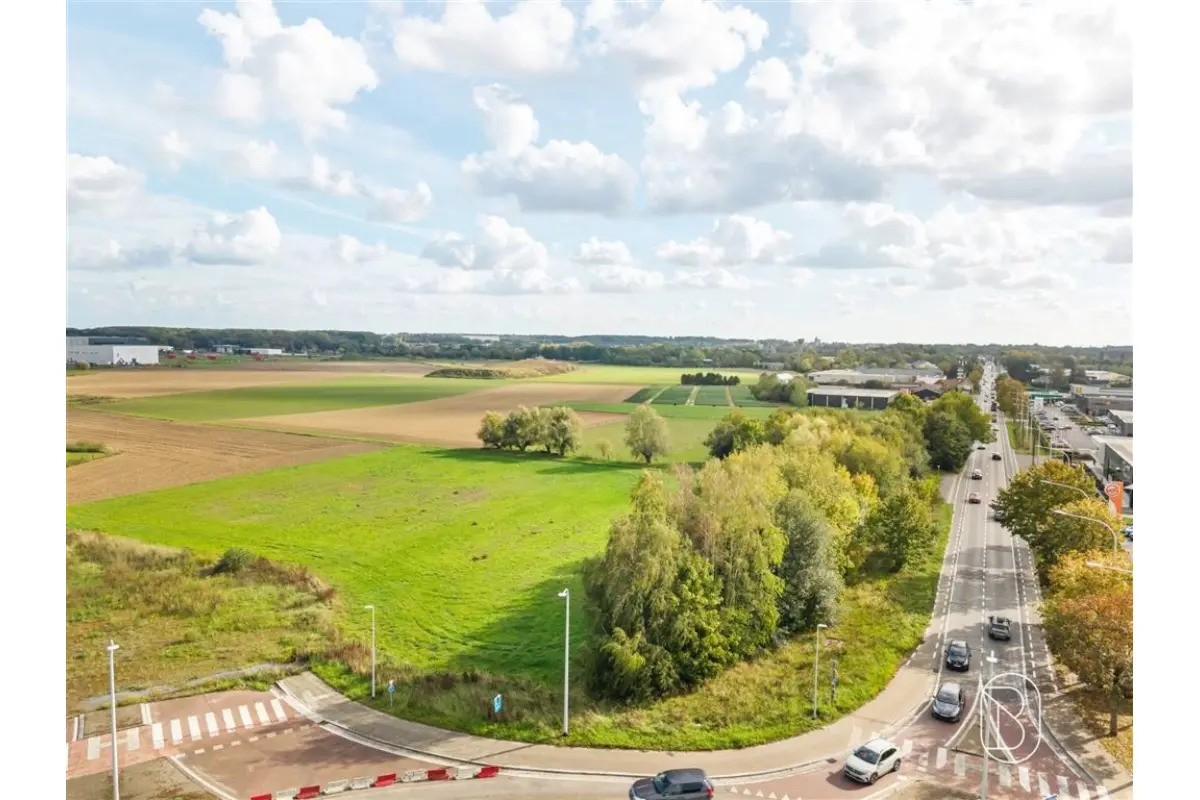 Terrain à vendre à Péruwelz 7600 900000.00€  chambres m² - annonce 817331