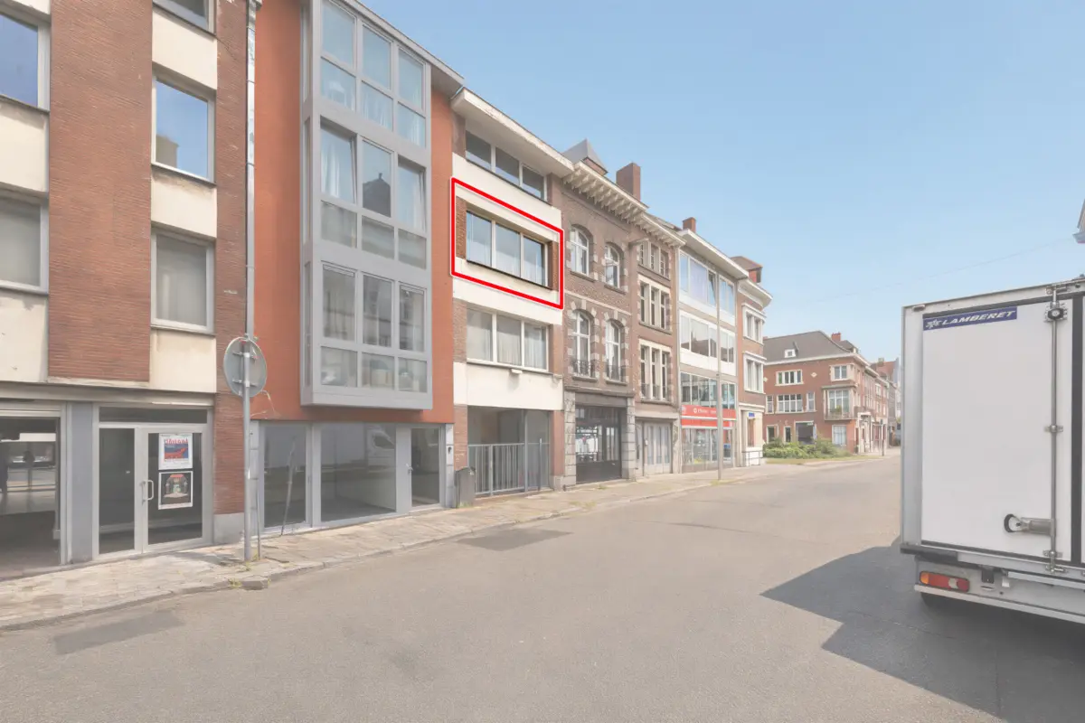 Appartement à  à Tournai 7500 600.00€ 1 chambres 51.00m² - annonce 818572