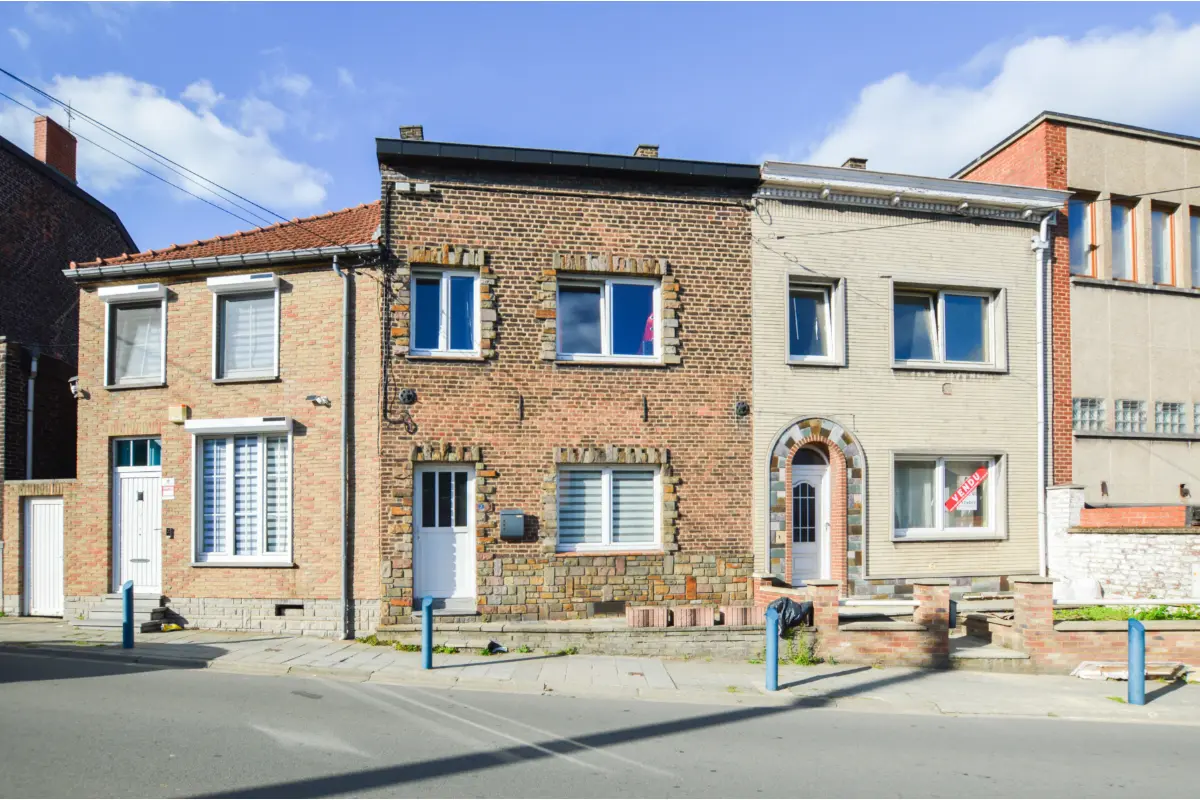 Maison à vendre à Jumet 6040 149000.00€ 3 chambres 140.00m² - annonce 820703