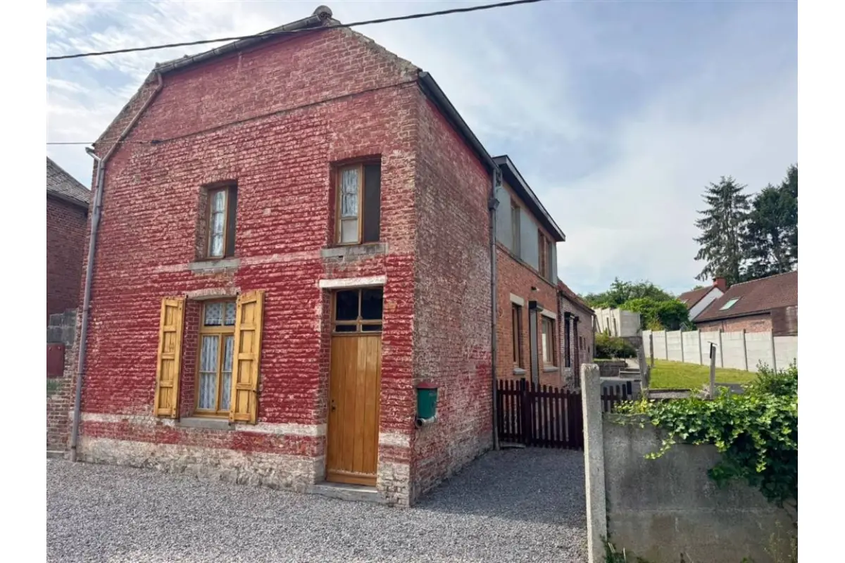 Maison à vendre à Erquennes 7387 90000.00€ 2 chambres 137.00m² - annonce 820608