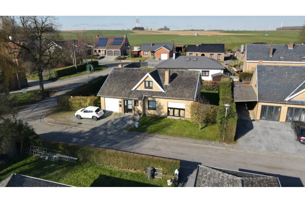 Villa à louer à Froidmont 7504 0.00€ 3 chambres 178.00m² - annonce 820560