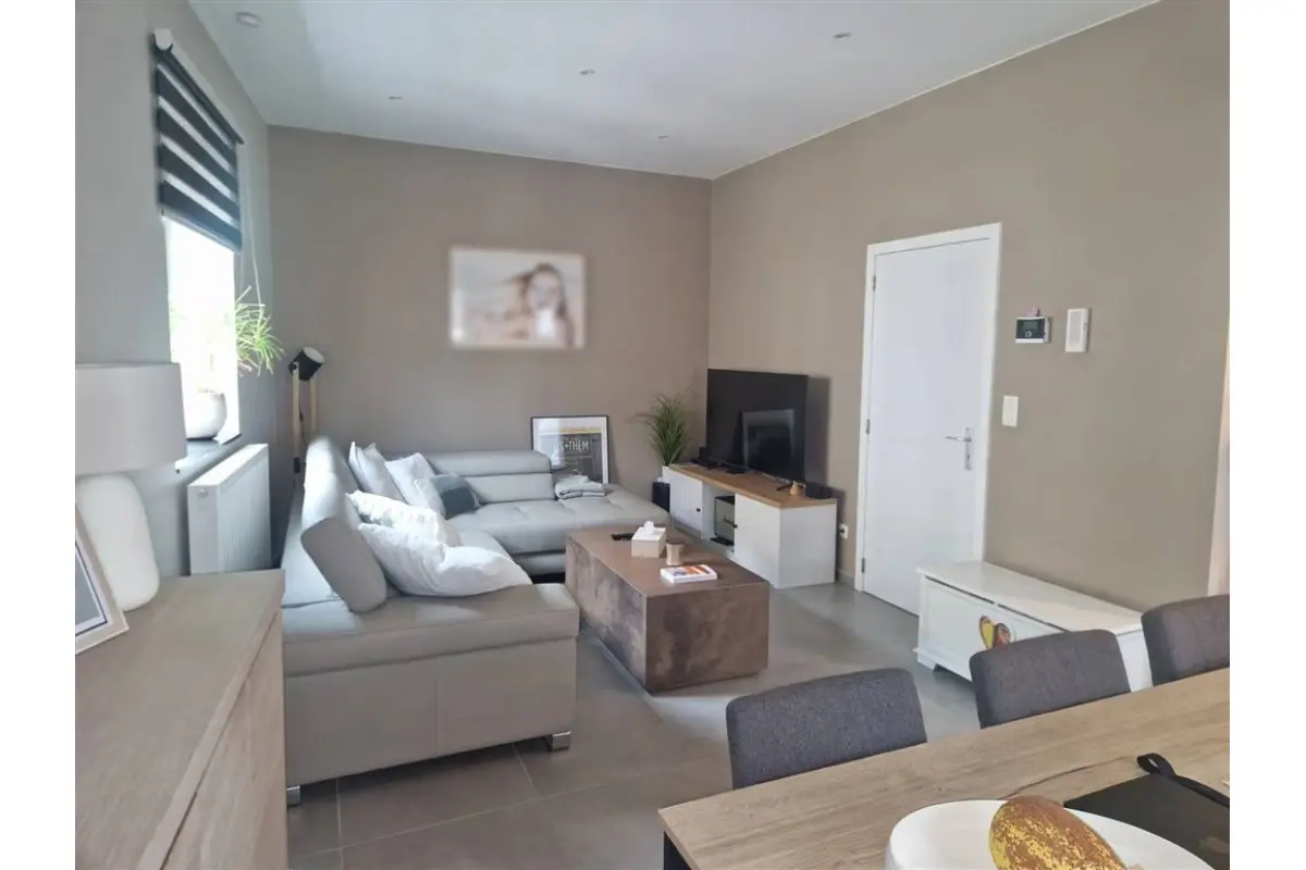 Maison à louer à Leuze-en-Hainaut 7900 825.00€ 2 chambres 145.00m² - annonce 821109