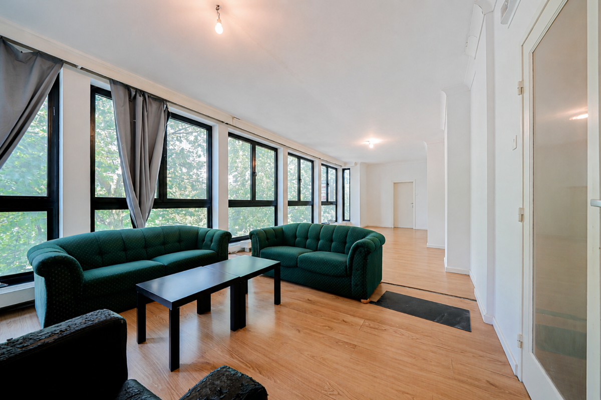 Appartement à vendre à Charleroi 6000 169000.00€ 2 chambres 120.00m² - annonce 820881