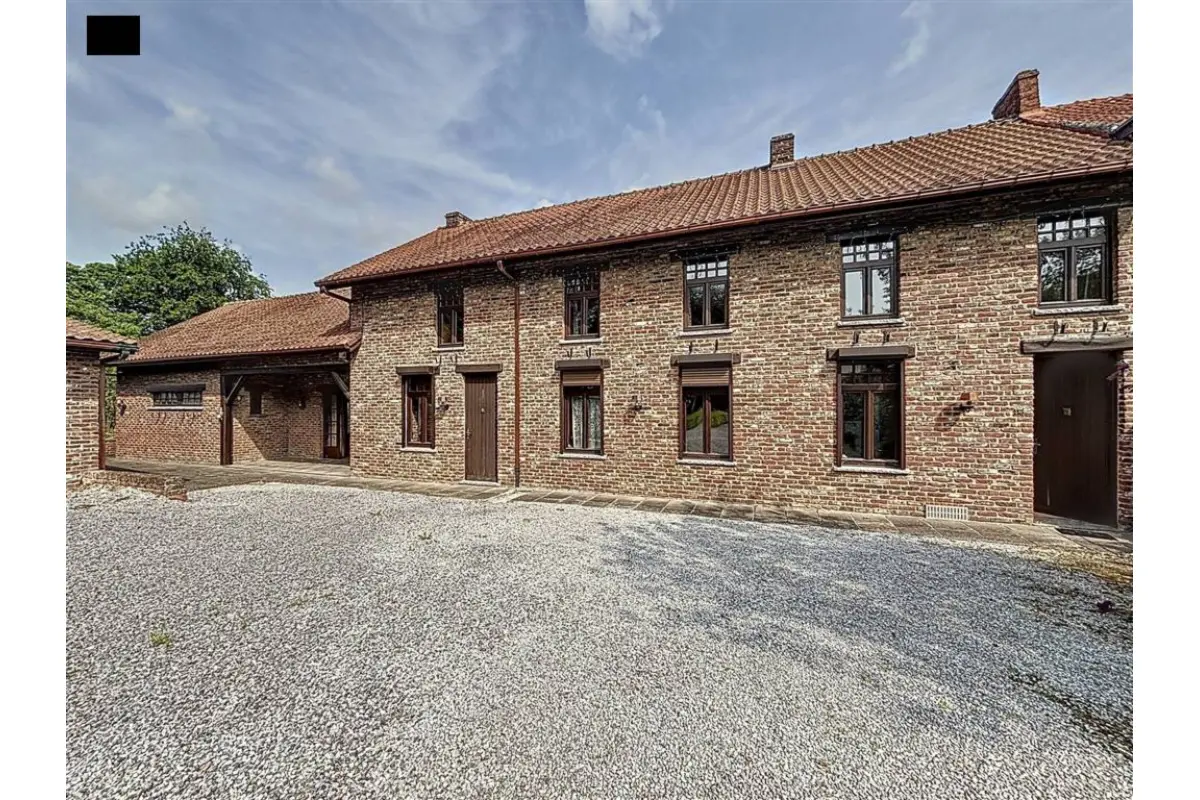 Maison à vendre à Ransart 6043 320000.00€ 5 chambres 280.00m² - annonce 821035