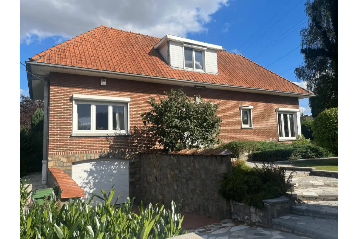 Villa à vendre à Thiméon 6230 400000.00€ 3 chambres 120.00m² - annonce 821140