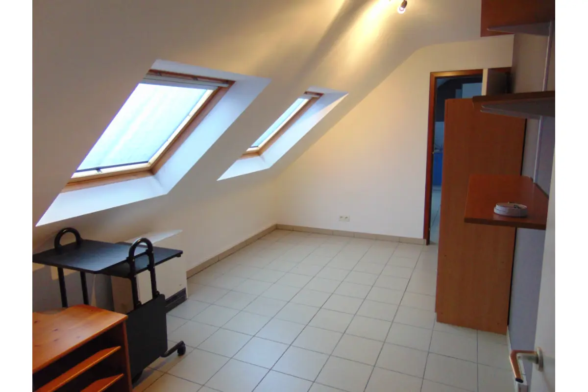 Appartement à  à Mons 7000 540.00€  chambres 30.00m² - annonce 822651