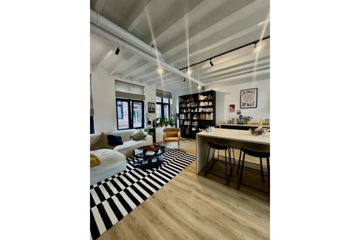 Duplex à  à Mons 7000 1100.00€ 1 chambres m² - annonce 822739