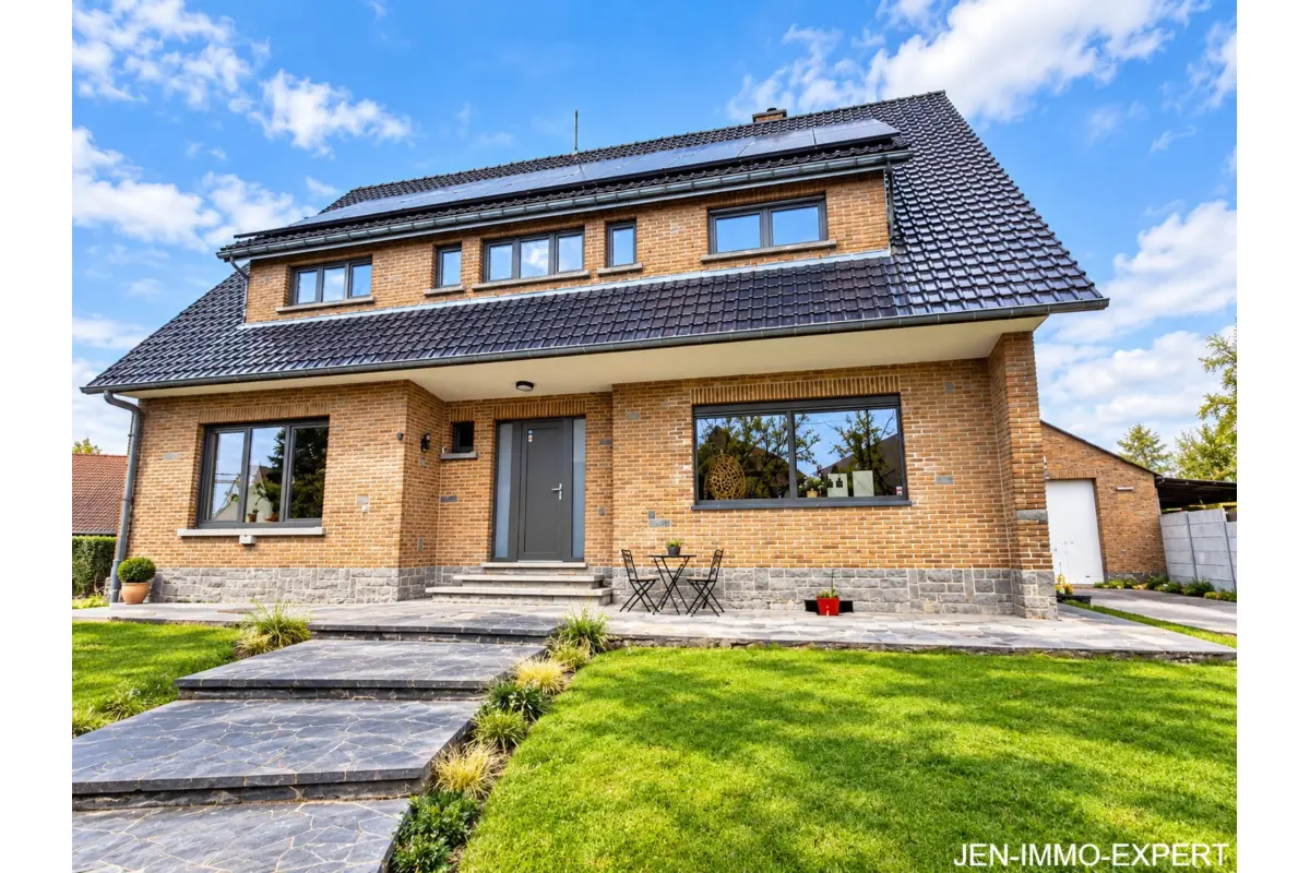 Villa à vendre à Hérinnes-lez-Pecq 7742 600000.00€ 6 chambres 250.00m² - annonce 823338
