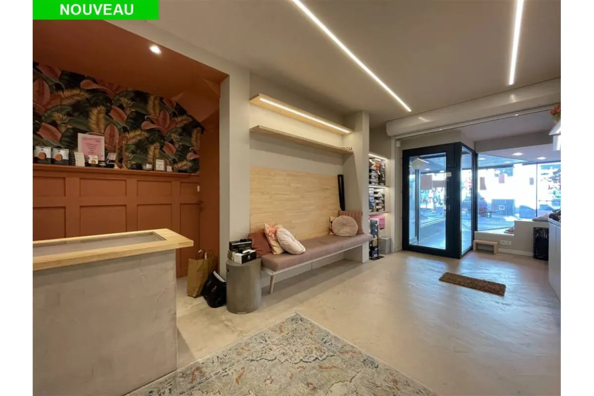 Commerce à vendre à Châtelet 6200 150000.00€ 3 chambres 105.00m² - annonce 823847