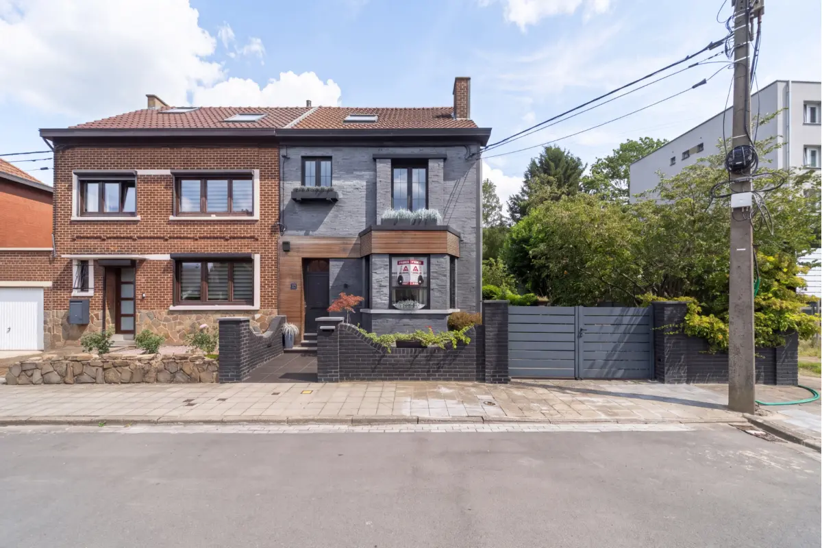 Maison à  à Marchienne-au-Pont 6030 289000.00€ 3 chambres 130.00m² - annonce 823956
