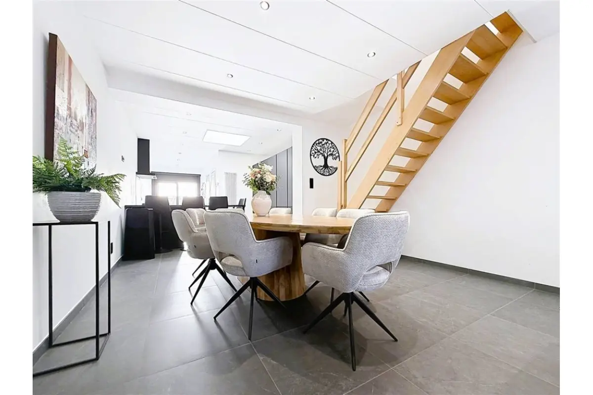 Maison à vendre à Mouscron 7700 215000.00€ 3 chambres 153.00m² - annonce 823530