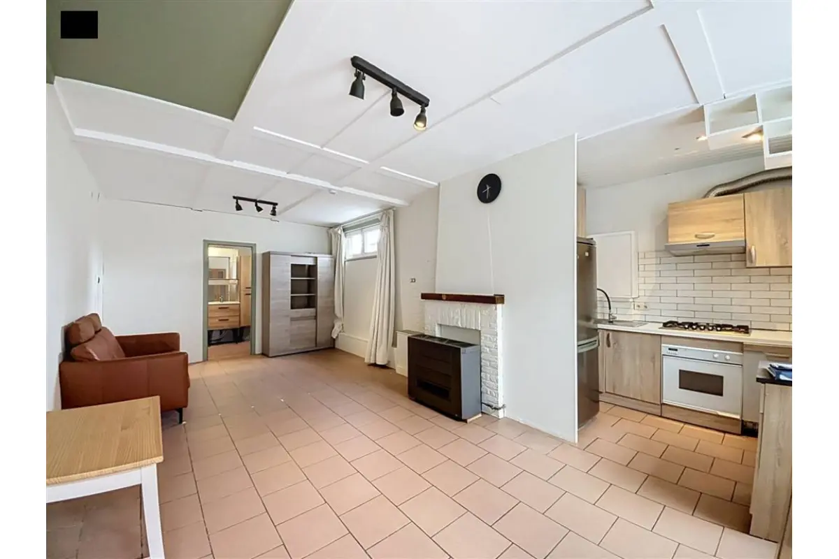Maison à vendre à Frasnes-lez-Gosselies 6210 89000.00€ 1 chambres 34.00m² - annonce 824393